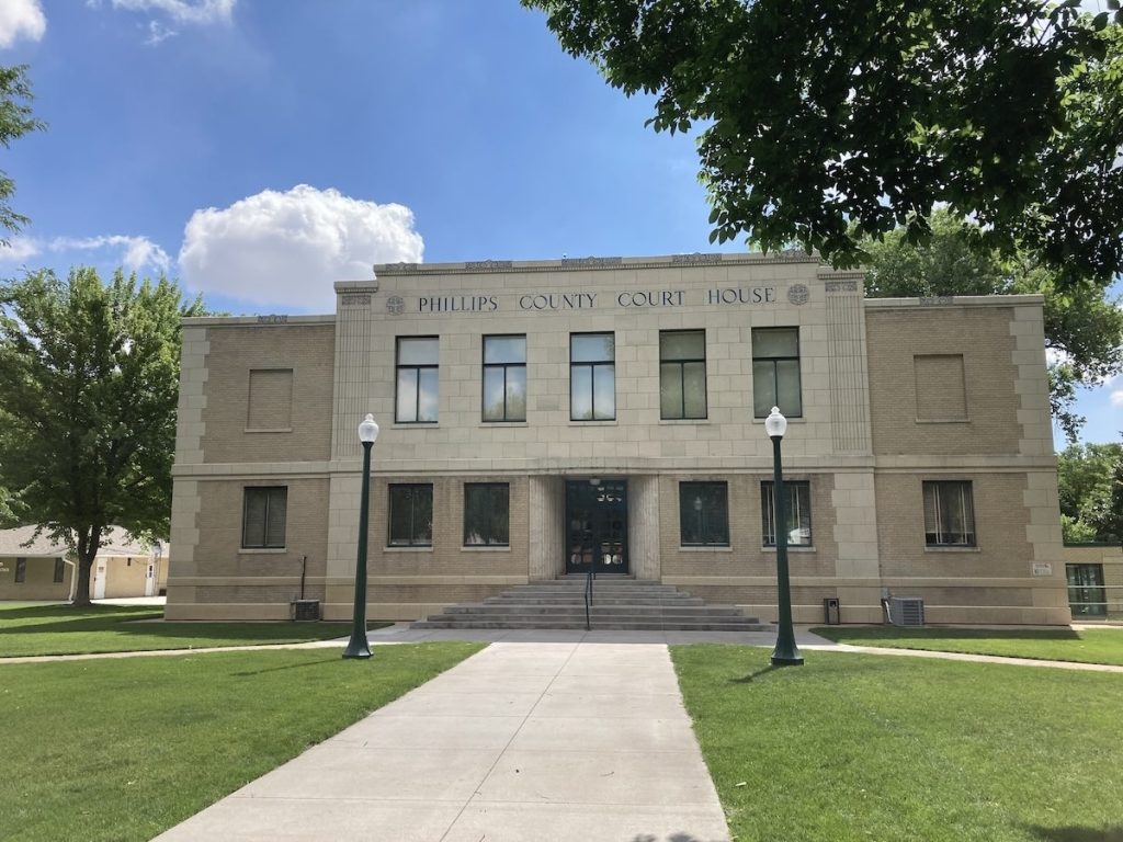 Phillips County Courthouse in Holyoke, Colorado, where Phillips County DUI cases are heard.